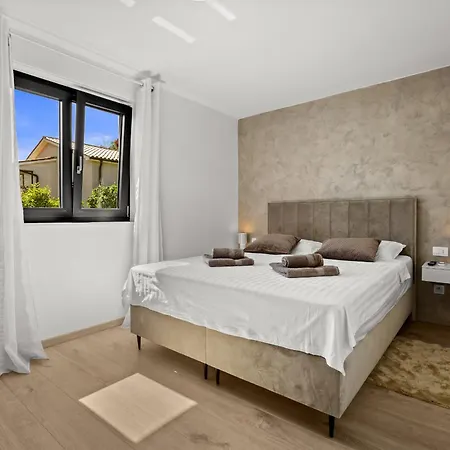 Villa Jan For 6 Persons Near Labin - Rabac With 32 M2 Private Pool & Kids Playground